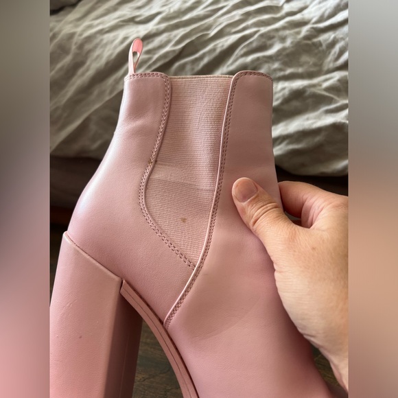 Steve Madden Pink Leather Triple platform Boots - Picture 6 of 15
